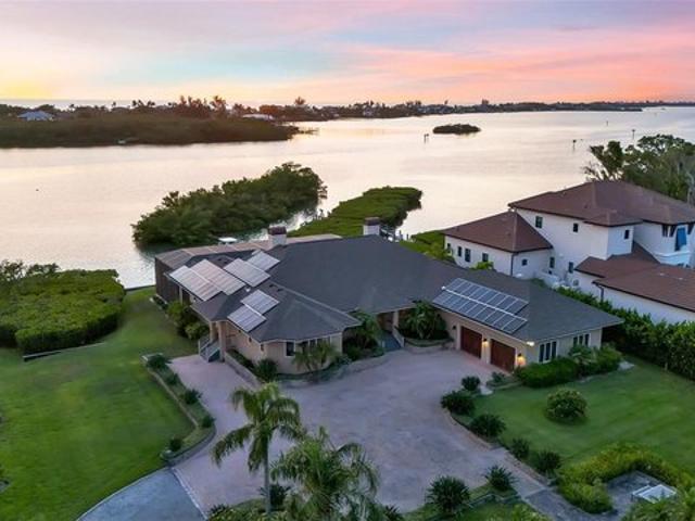 House for sale in Nokomis, Florida