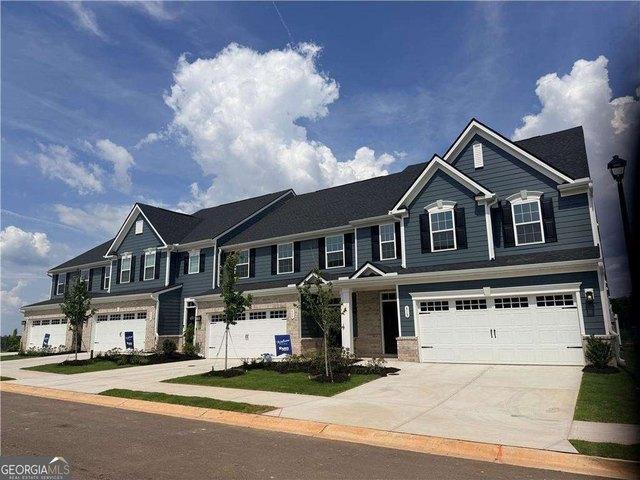 Townhouse for sale in Mcdonough, Georgia