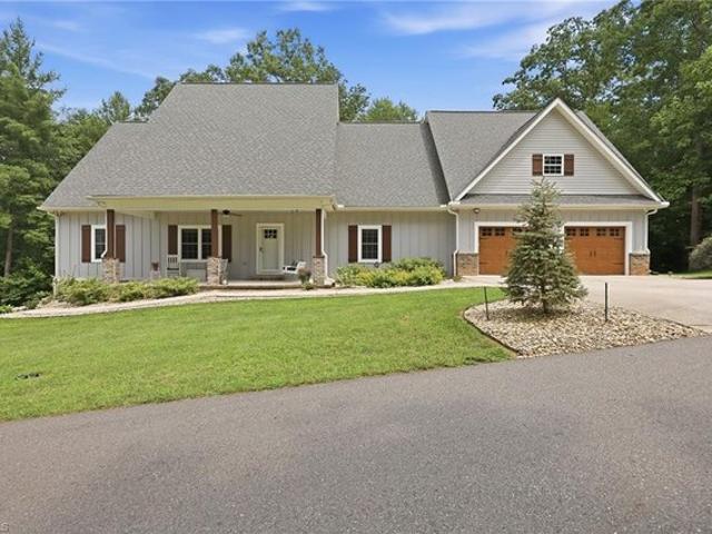 House for sale in Mount Airy, North Carolina