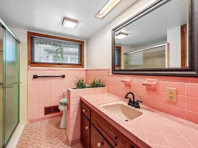 House for sale in Hennepin, Minnesota