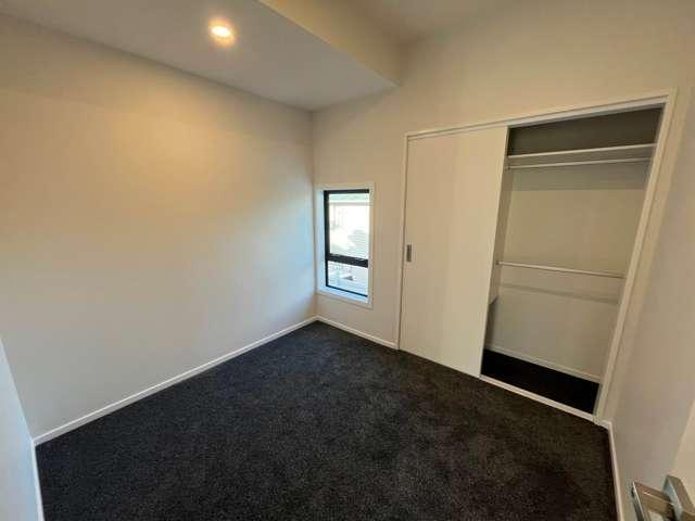 Townhouse for rent in Mount Wellington