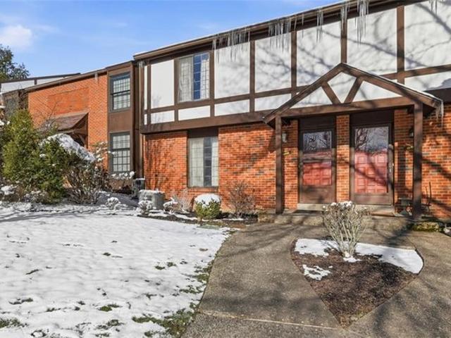 Townhouse for sale in Sewickley, Pennsylvania