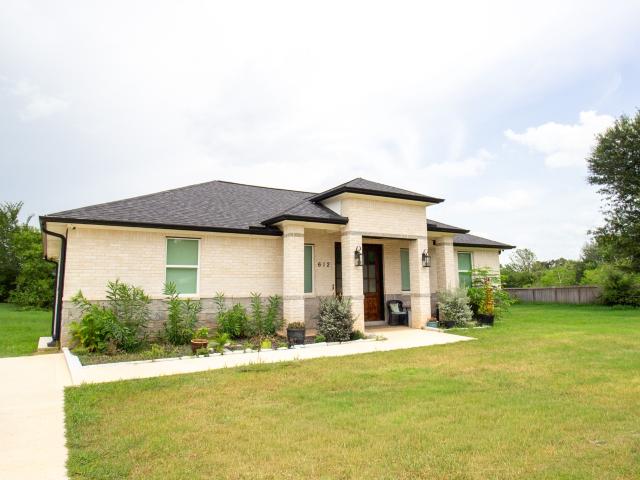 House for sale in Prairie View, Texas