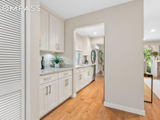 Townhouse for rent in Mountain View Townhouse for rent in Mountain View