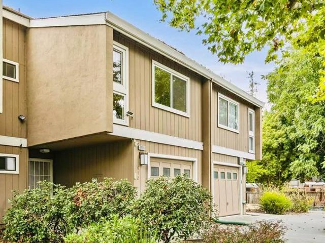 Townhouse for sale in Mountain View, California
