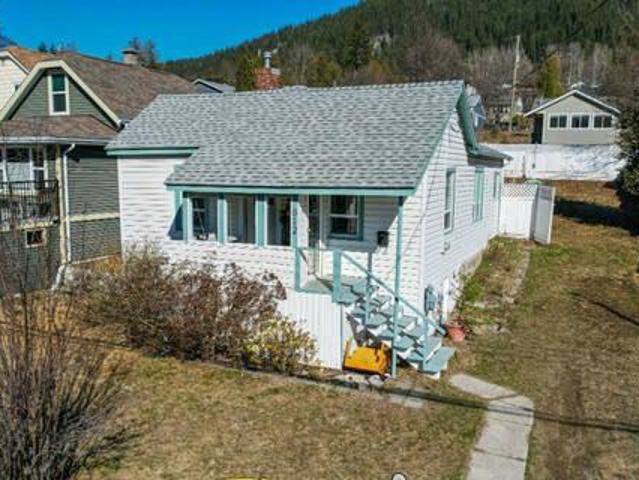 House for sale in Nelson, British Columbia
