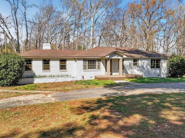 House for sale in Cross Hill, South Carolina