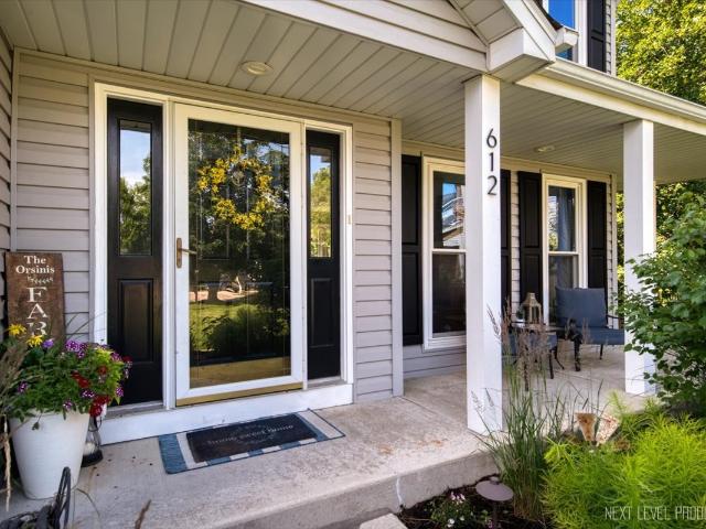 House for sale in North Aurora, Illinois