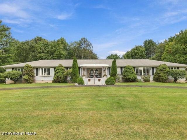 House for sale in Stroudsburg, Pennsylvania