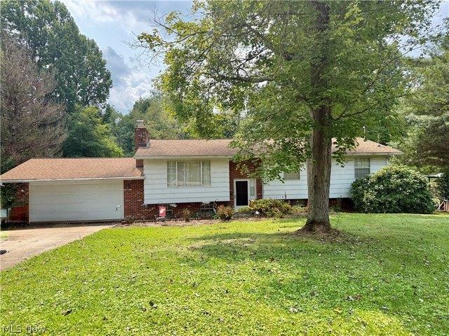 House for sale in Parkersburg, Wood County