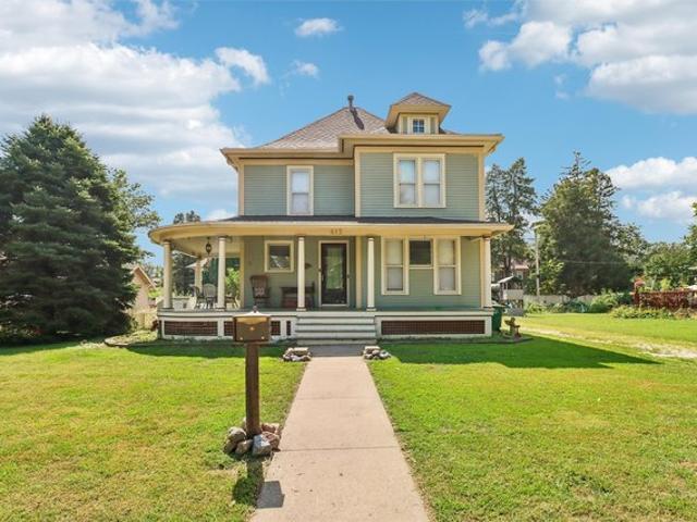 House for sale in Winterset, Madison County