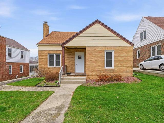 House for sale in Beaver Dam, Wisconsin