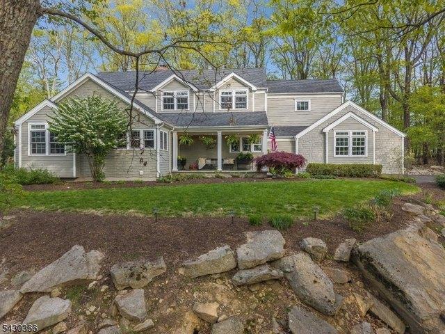 House for sale in Lebanon, New Jersey