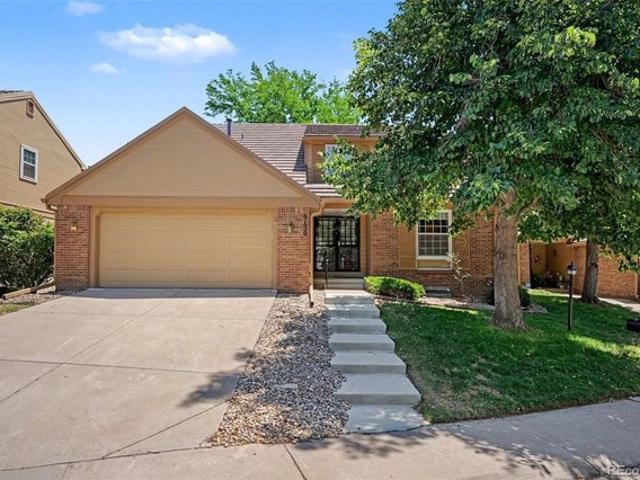 Townhouse for sale in Arapahoe, Colorado
