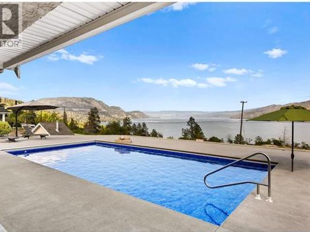 House for sale in Peachland, British Columbia