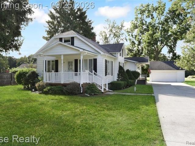 House for sale in Genesee, Lansing