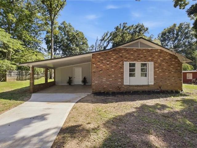 House for sale in Clemmons, North Carolina