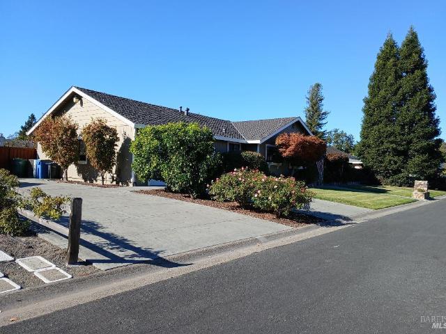 House for sale in Windsor, California