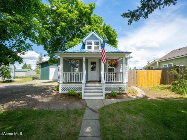 House for sale in Spirit Lake, Idaho