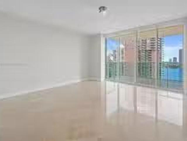 Condo for rent in Miami