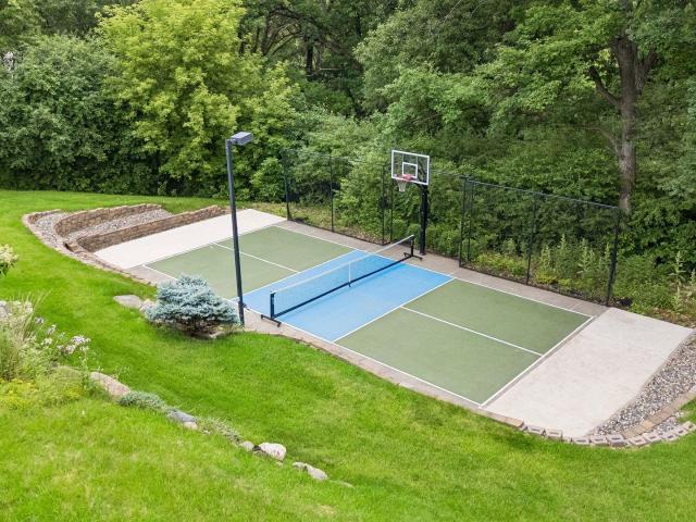 House for sale in Hennepin, Minnesota
