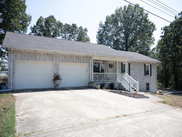 House for sale in Ark