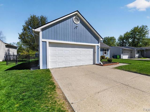 House for sale in South Lyon, Michigan