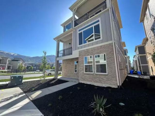 House for rent in Farmington