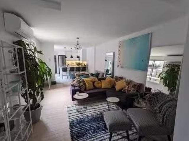 Condo for rent in St. Leonard's, Quebec