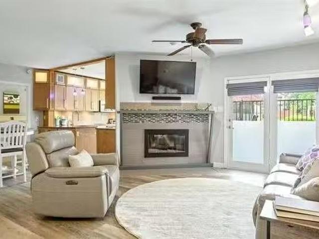 Condo for rent in Carrollton