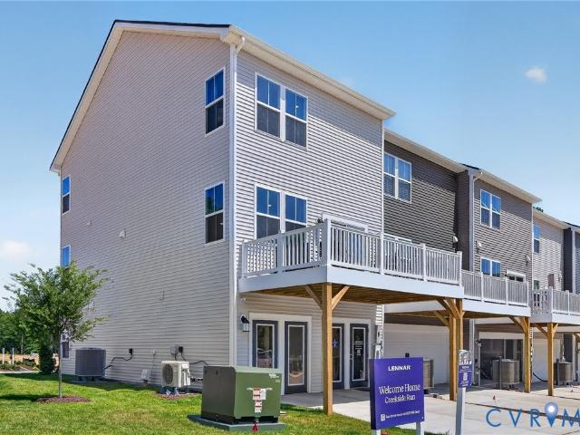 Townhouse for sale in Virginia