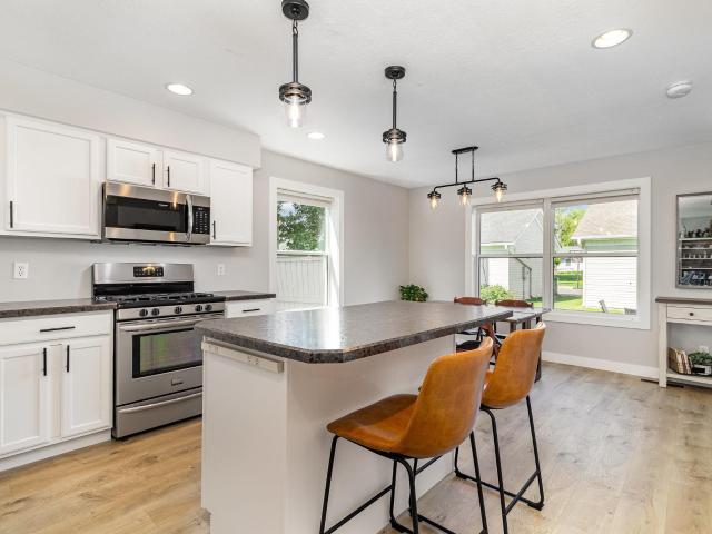 Townhouse for sale in Osseo