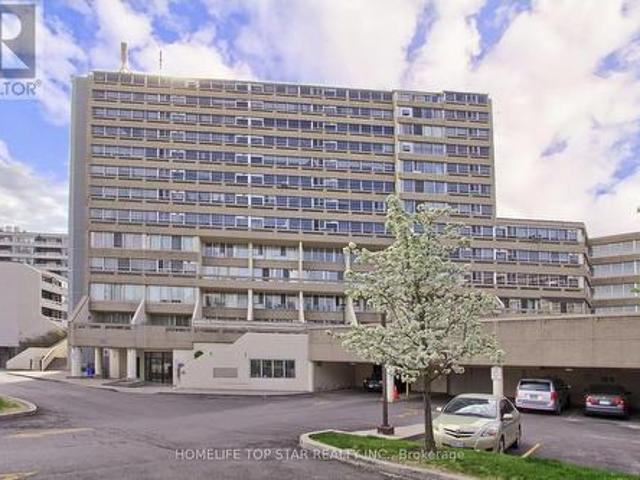 Condo for sale in Scarborough North, Toronto