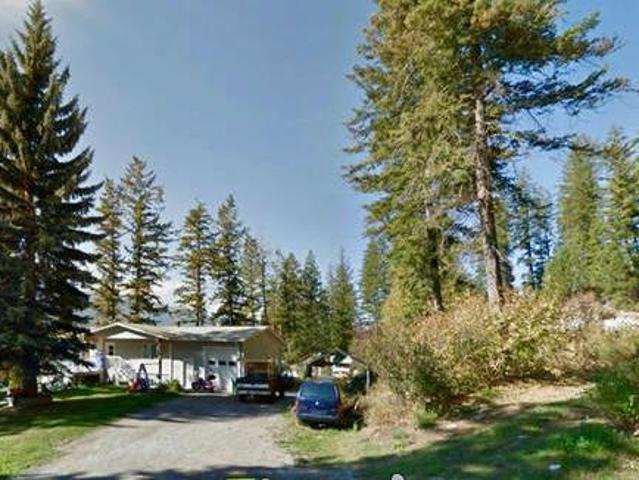 House for sale in Salmon Arm, British Columbia