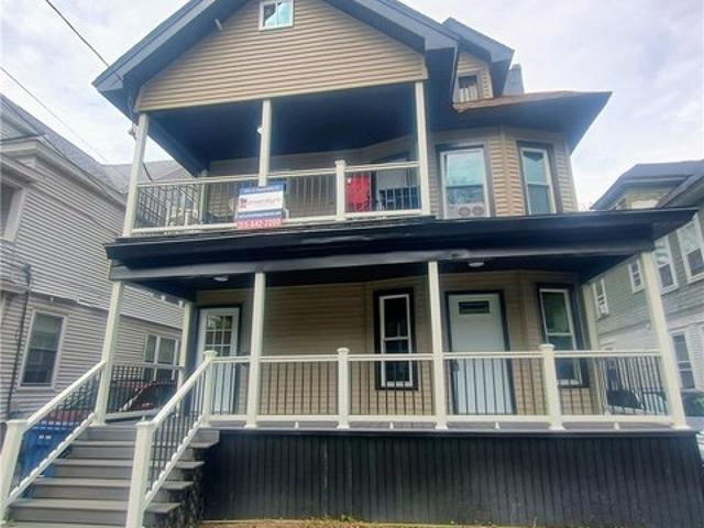 House for sale in Syracuse, New York