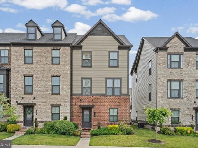 Townhouse for sale in Middle River, Maryland