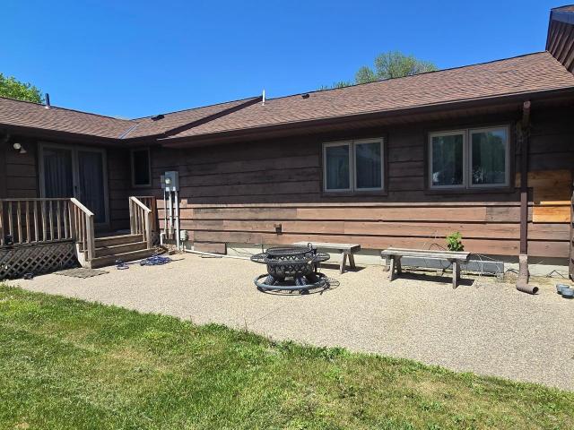 House for sale in Olivia, Minnesota