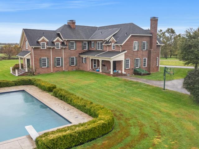 Farm for sale in Paris, Kentucky