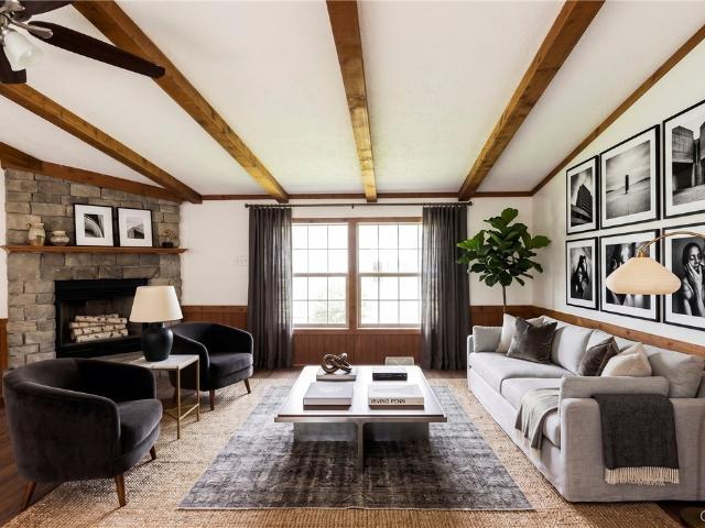 House for sale in Skaneateles, New York