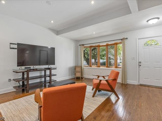 House for sale in Roselle Park, New Jersey