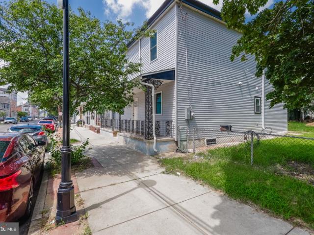 Townhouse for sale in Gloucester City, New Jersey