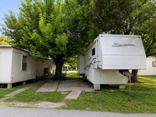 House for sale in Cameron, Texas