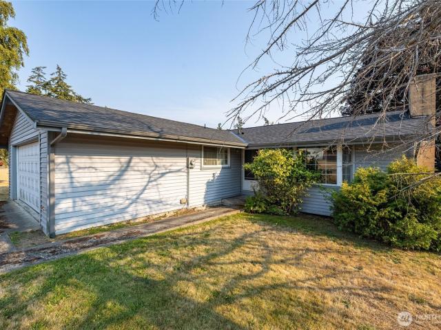House for sale in Oak Harbor, Washington