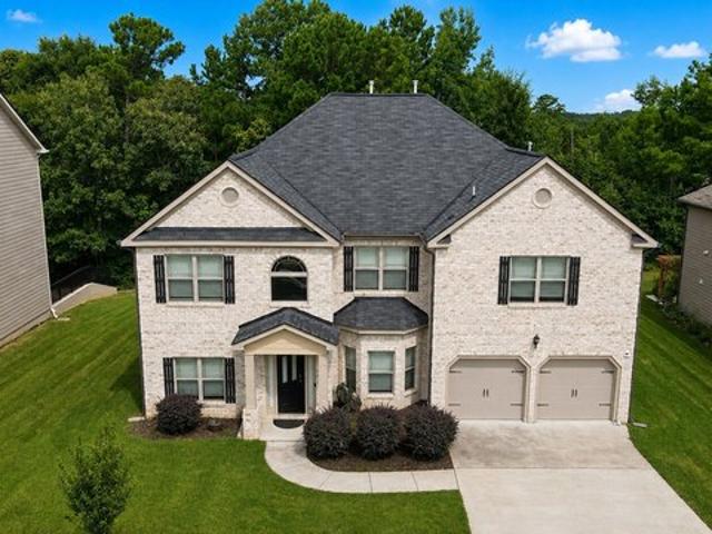 House for sale in Hampton, Georgia