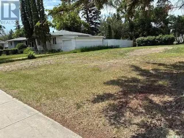 House for sale in Saskatoon, Saskatchewan