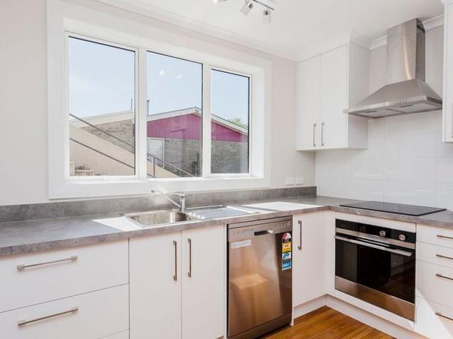 Apartment for rent in Otakou