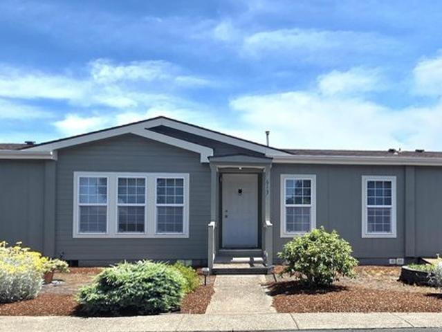 House for sale in Oregonia