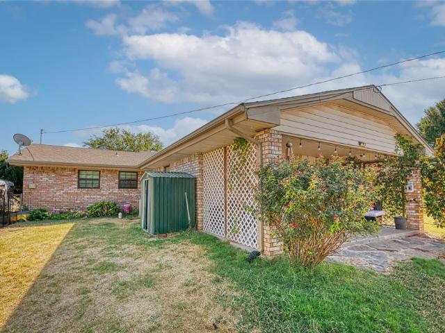 House for sale in Washita, Oklahoma