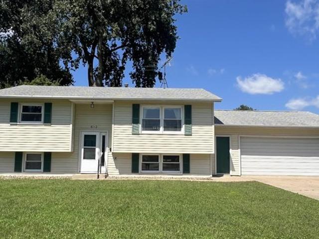 House for sale in New Hampton, Iowa