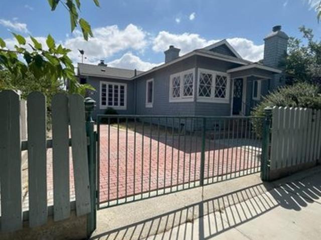 House for sale in Taft, California